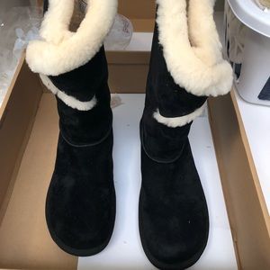 Black Messenger Uggs